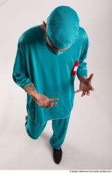 FALCO STANDING POSE DOCTOR